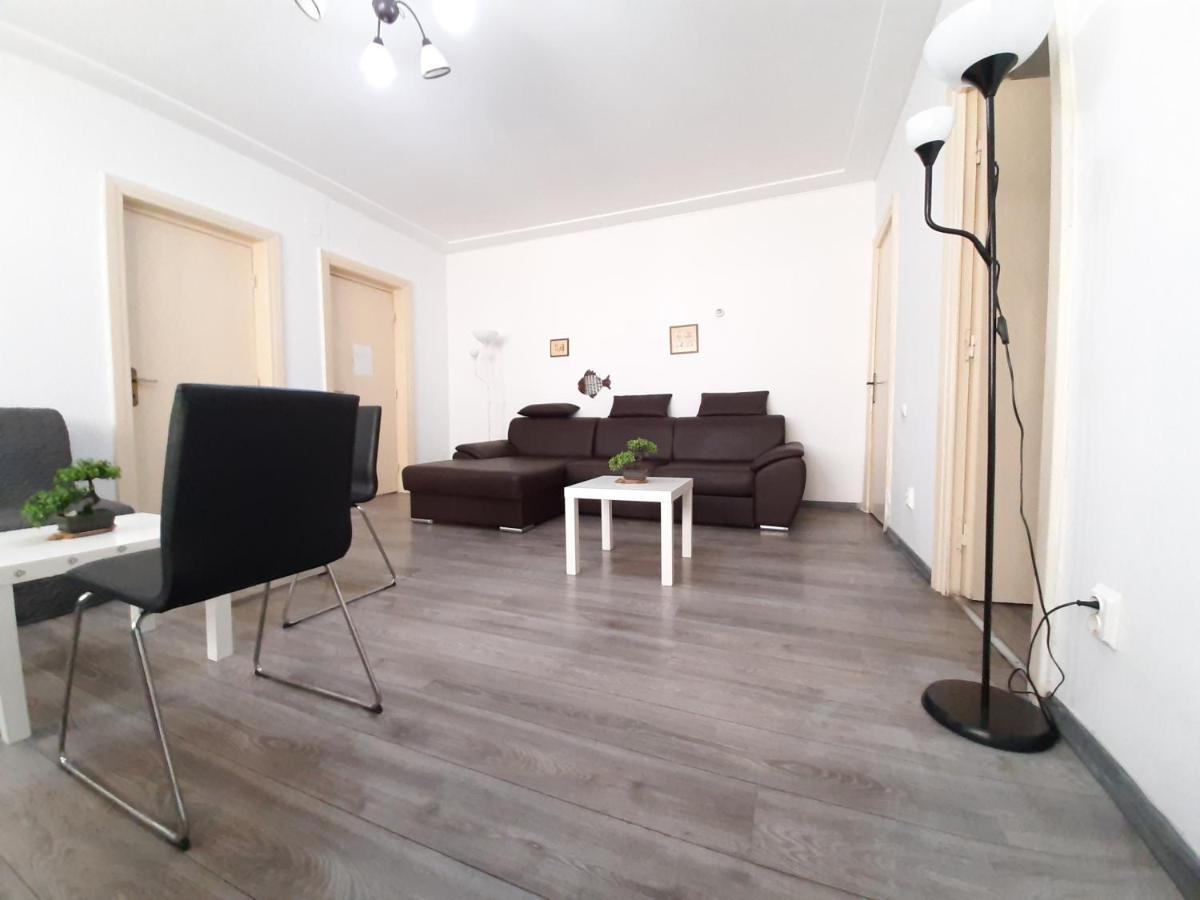 Four Rooms Apartment Central Bukurešť Exteriér fotografie